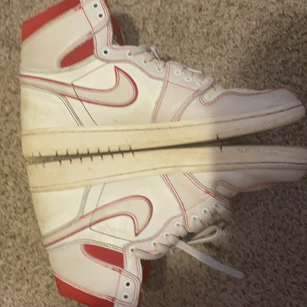 Shoes - Picture 3 of 4
